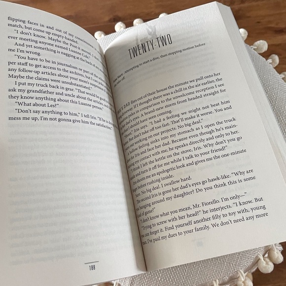 Dive Smack by: Demetra Brodsky paperback book - Picture 4 of 4